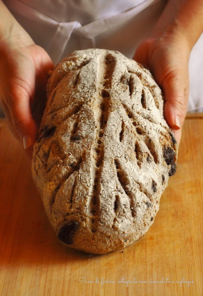 pane ciliegie e cioccolato