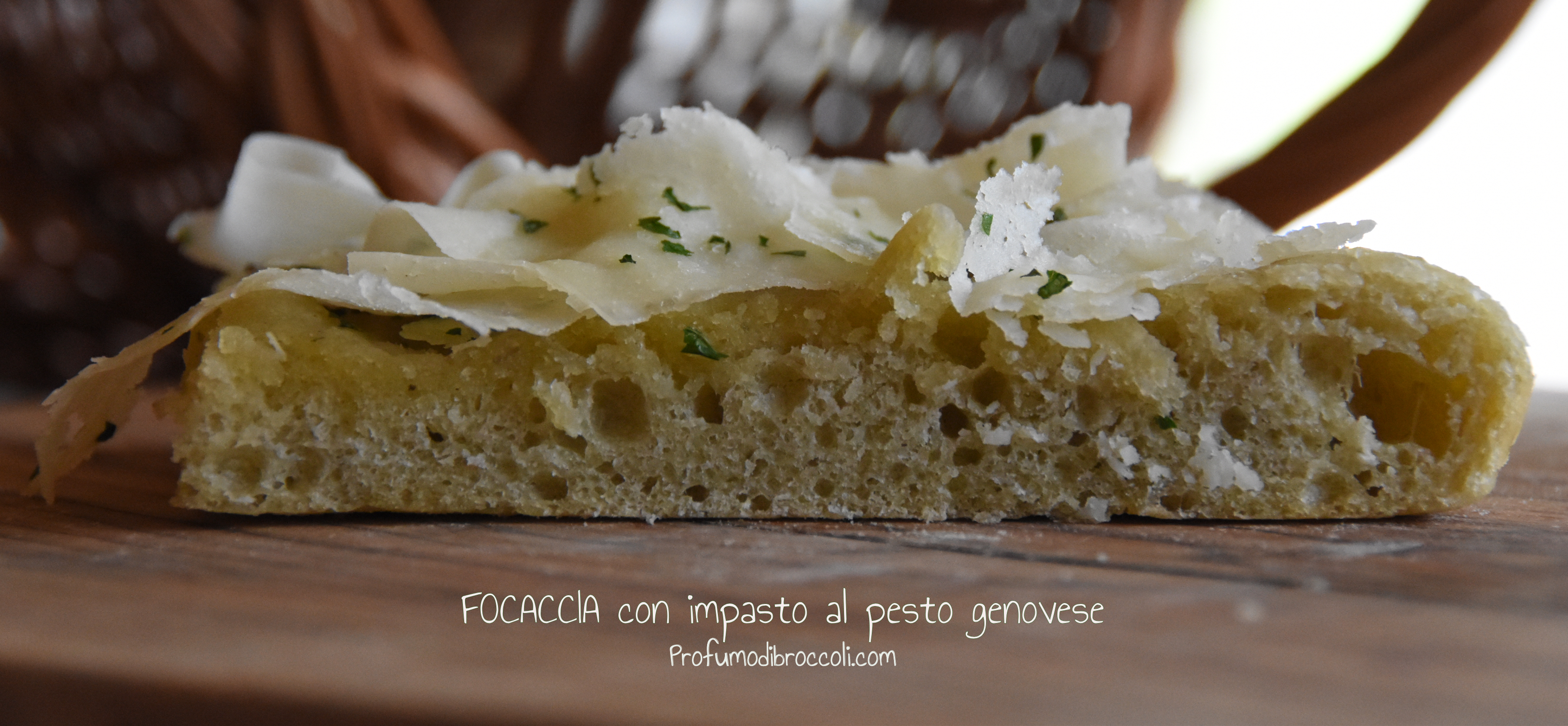 Focaccia al pesto di basilico