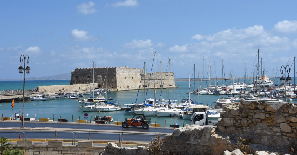 Vista dal porto di Heraklion, isola di Creta