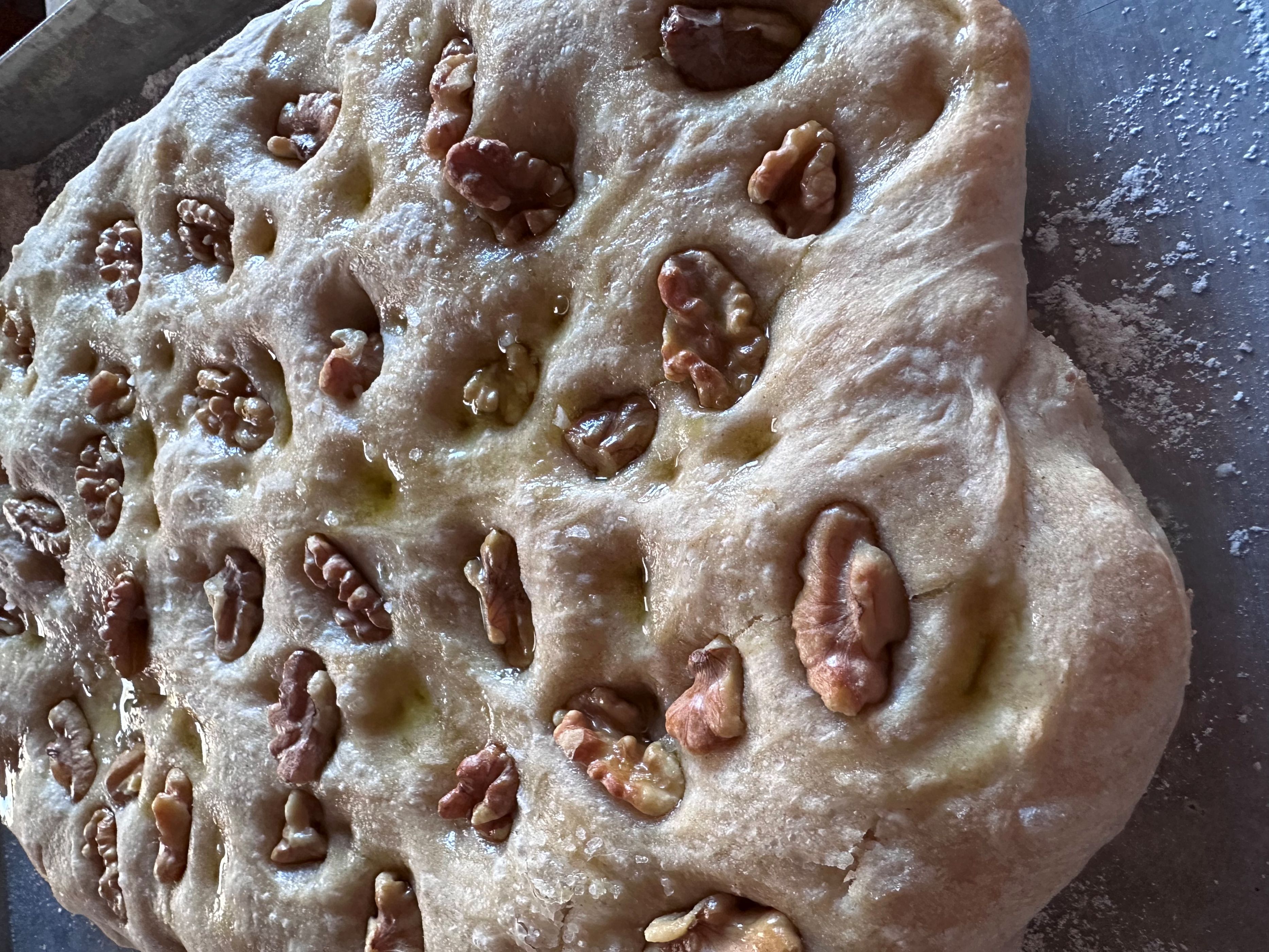 focaccia salata noci